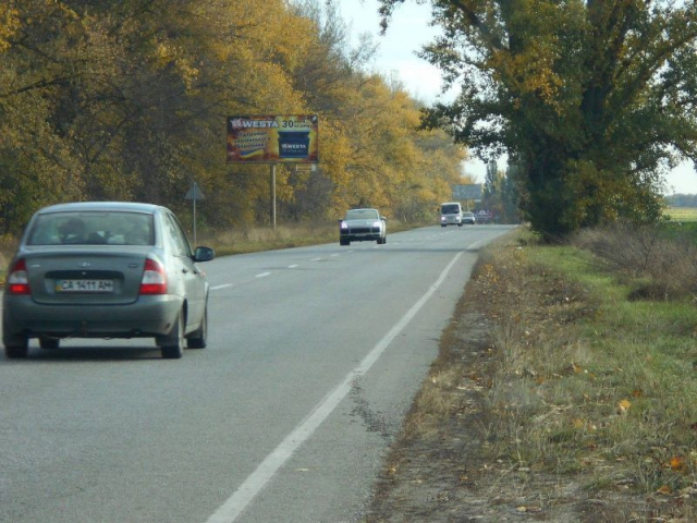 Щит 6x3,  Черкаська траса, траса Н-08 "Бориспіль-Дніпро-Запоріжжя", км 2+600 ліво, виїзд з м. Бориспіль в напрямку Дніпра (Переяслава)