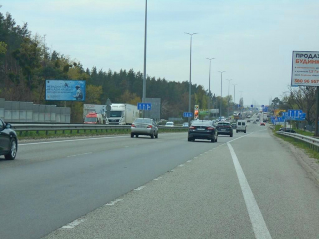 Щит 6x3,  с. Капітанівка, траса М-06 "Київ-Чоп" (Житомир), км 24+500 ліво