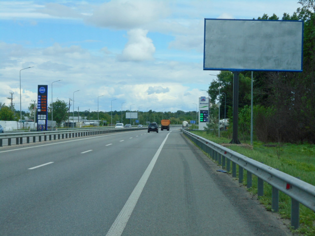 Щит 6x3,  с. Калинівка, траса М-01 "Київ-Чернігів-Нові Яриловичі", км 34+800 ліво