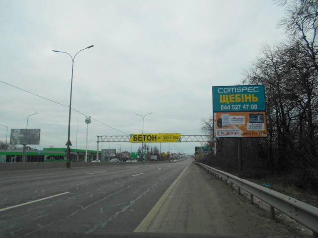 Щит 6x3,  с. Чабани, траса М-05 Київ-Одеса, км 15+960 право