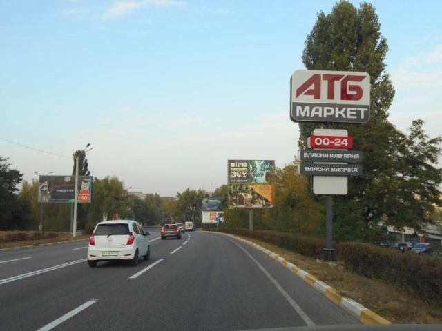 Щит 6x3,  м. Обухів, вул. Київська, 123