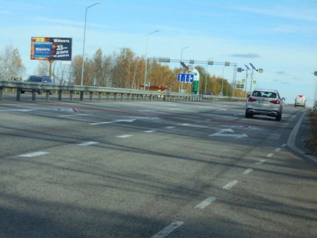 Щит 6x3,  с. Березівка, траса М-06 "Київ-Чоп" (Житомир), км 40+500 право