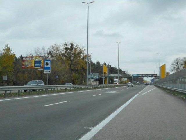 Щит 6x3,  с. Мрія, траса М-06 "Київ-Чоп" (Житомир), км 28+850 право