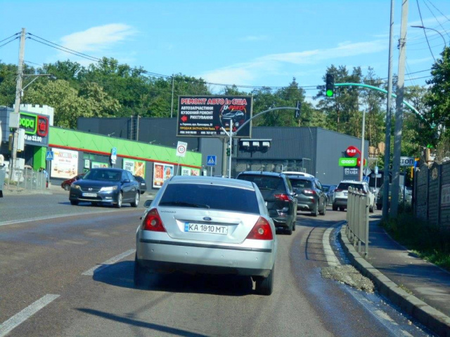 Щит 6x3,  смт. Гостомель, траса М-07 "Київ-Ковель", км 22+850 право, вул. Кулішова, 44 (вул. Садова, 2)