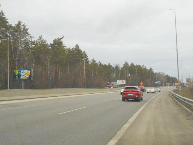 Щит 6x3,  c. Віта-Поштова, траса М-05 Київ-Одеса, км 23+020 право