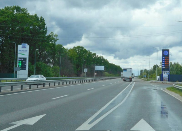Щит 6x3,  с. Калинівка, траса М-01 "Київ-Чернігів-Нові Яриловичі", км 34+800 ліво