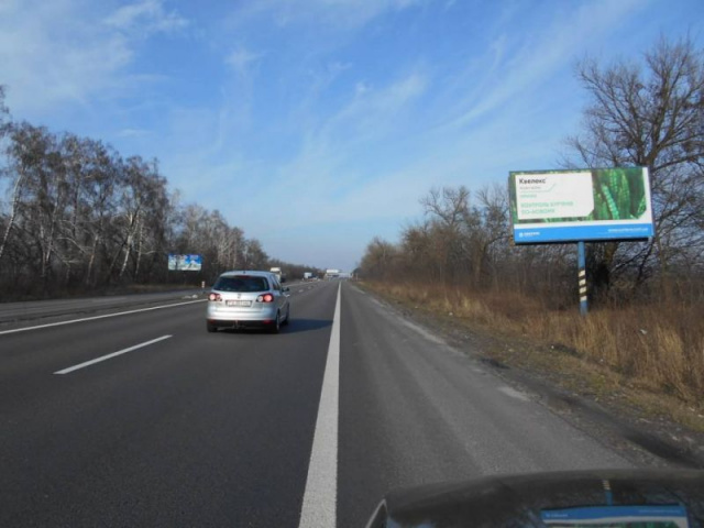 Щит 6x3,  траса М-05 Київ-Одеса, км 74+840 ліво