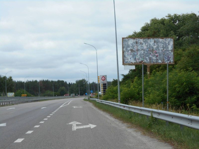 Щит 6x3,  с. Іванків, харківська траса, траса М-03 "Київ-Харків", км 48+050 ліво