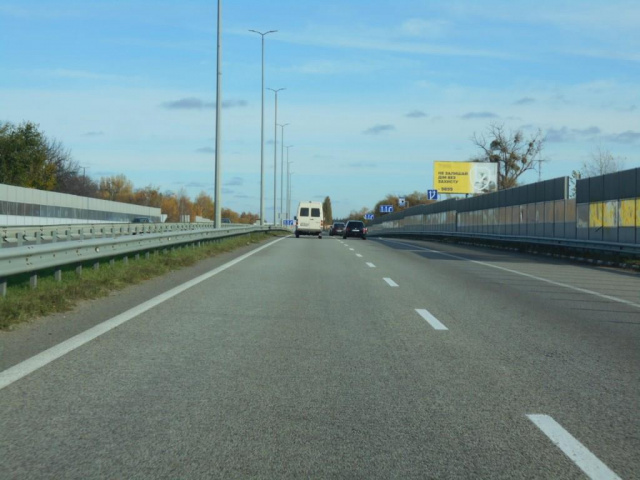 Щит 6x3,  с. Березівка, траса М-06 "Київ-Чоп" (Житомир), км 38+750 ліво