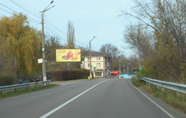 Щит 6x3,  м. Обухів, вул. Жовтнева