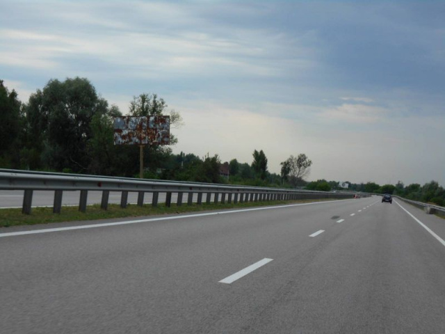 Щит 6x3,  Дніпровське шосе, траса Н-01 "Київ-Знам'янка", км 29+900 право