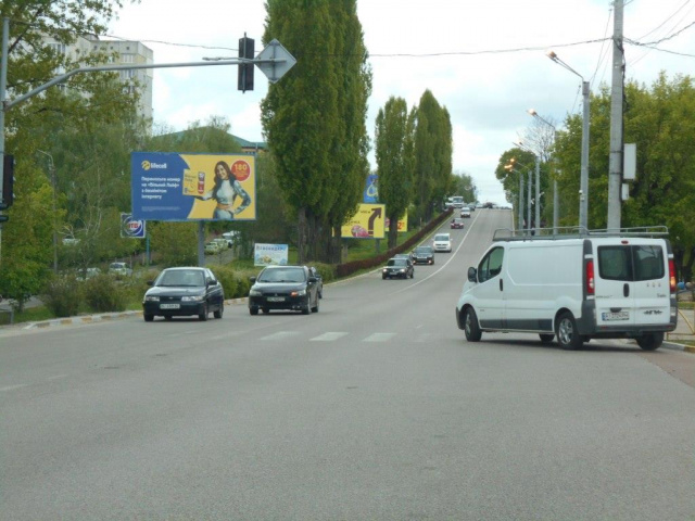 Щит 6x3,  м. Обухів, вул. Київська