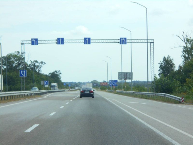 Щит 6x3,  Траса М-06 "Київ-Чоп" (Житомир), км 42+900 ліво