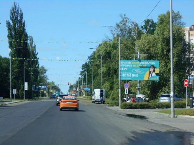 Щит 6x3,  м. Буча, траса М-07 "Київ-Ковель", км 28+300 право, вул. Нове Шосе
