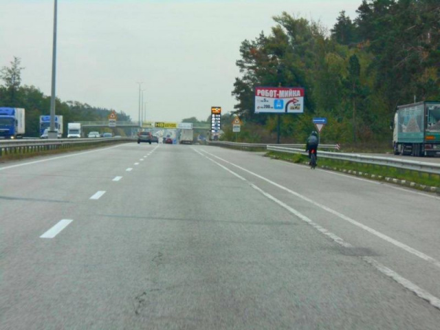 Щит 6x3,  с. Бузова, траса М-06 "Київ-Чоп" (Житомир), км 36+150 ліво