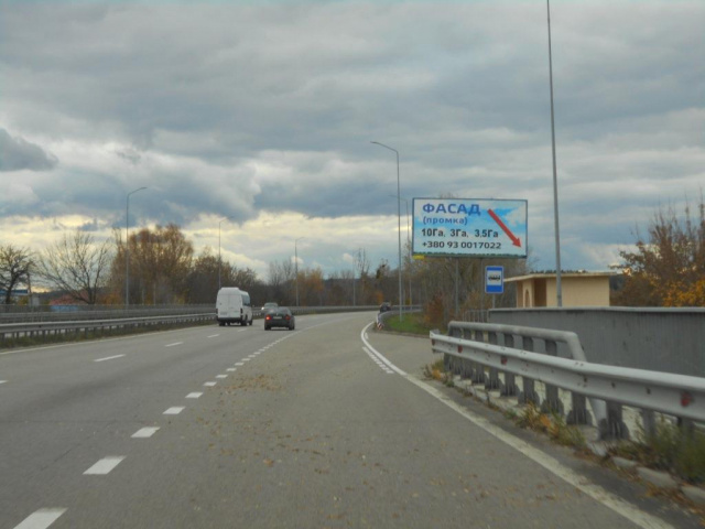 Щит 6x3,  с. Таценки, Дніпровське шосе, траса Н-01 "Київ-Знам'янка", км 40+200 право