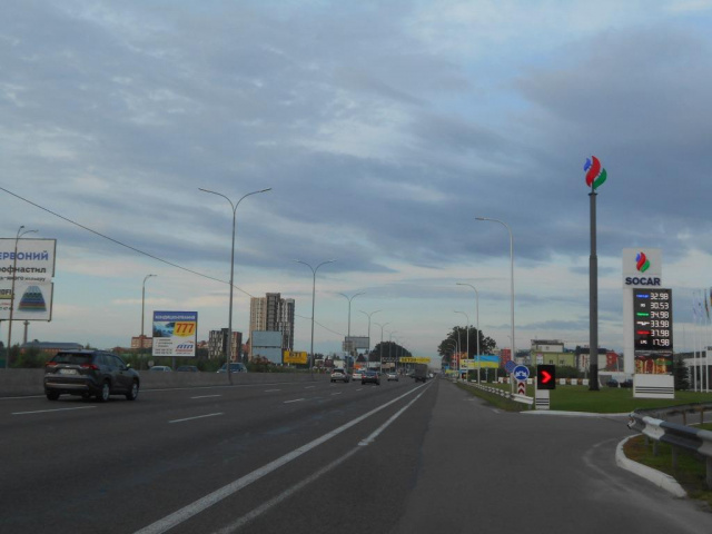 Щит 6x3,  с. Чабани, траса М-05 Київ-Одеса, км 14+120 ліво