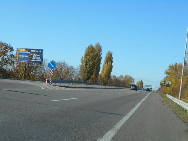 Щит 6x3,  траса М-05 Київ-Одеса, км 81+740 право
