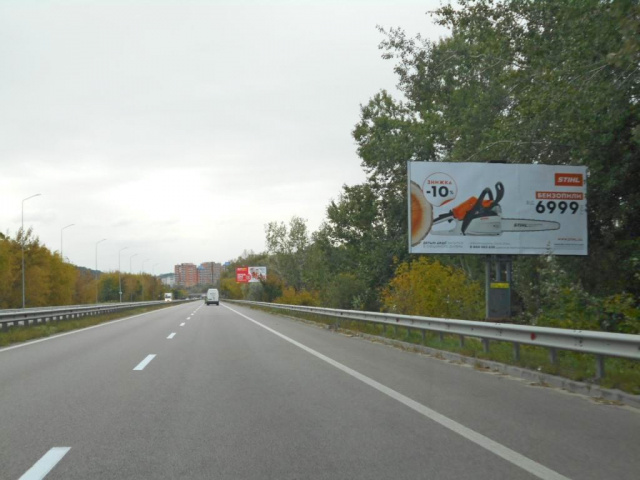 Щит 6x3,  Дніпровське шосе, траса Н-01 "Київ-Знам'янка", км 42+100 право