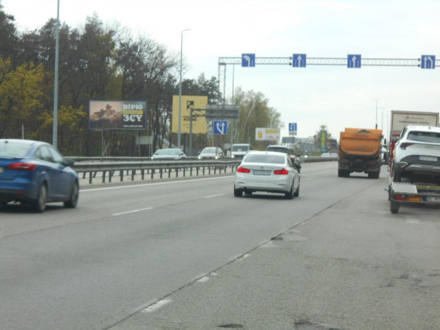 Щит 6x3,  с. Капітанівка, траса М-06 "Київ-Чоп" (Житомир), км 23+820 ліво