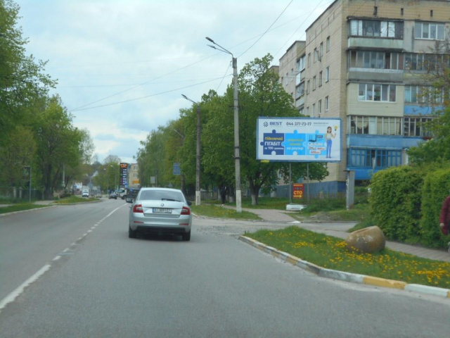 Щит 6x3,  м. Обухів, вул. Київська, 31