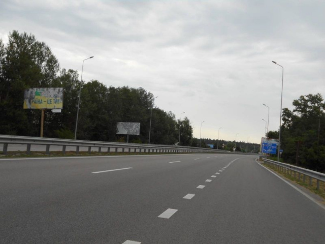Щит 6x3,  Дніпровське шосе, траса Н-01 "Київ-Знам'янка", км 28+460 ліво