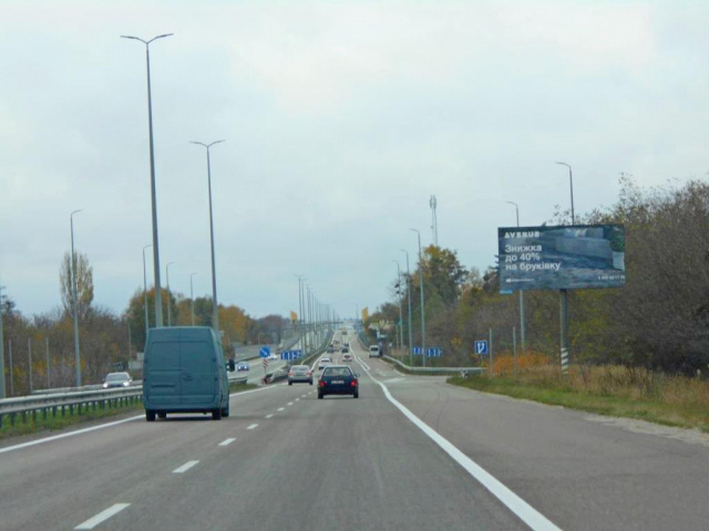 Щит 6x3,  с. Гурівщина, траса М-06 "Київ-Чоп" (Житомир), км 30+350 право