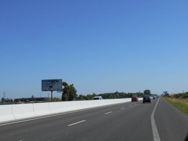 Щит 6x3,  с. Скибин, чернігівська траса, траса М-01 "Київ-Чернігів-Нові Яриловичі", км 39+450 ліво, вул. Київська