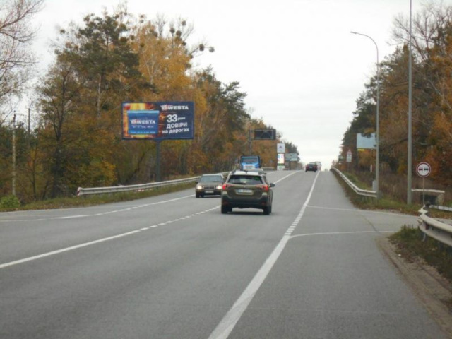 Щит 6x3,  смт. Ворзель, траса М-07 "Київ-Ковель", км 33+600 ліво