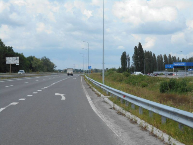 Щит 6x3,  с. Калинівка, траса М-01 "Київ-Чернігів-Нові Яриловичі", км 36+200 ліво, об'їзд м. Бровари