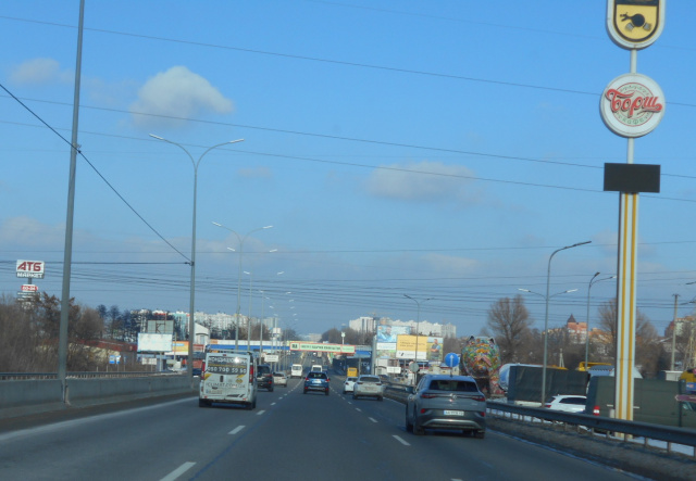 Щит 6x3,  с. Чабани, траса М-05 Київ-Одеса, км 16+630 право
