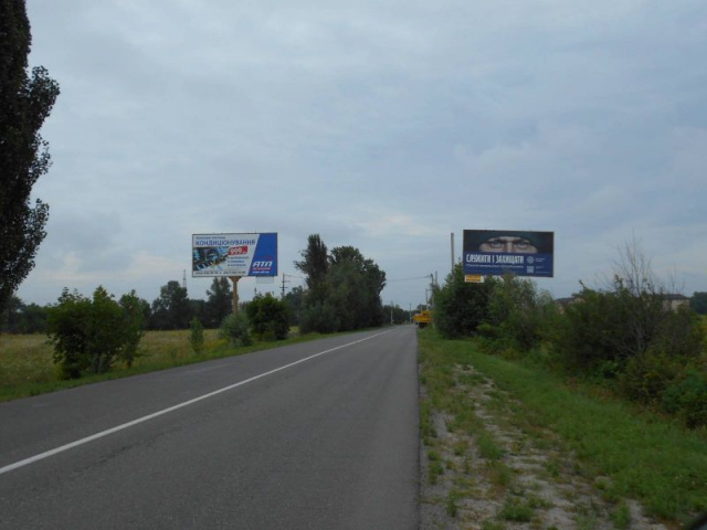 Щит 6x3,  с. Хотянівка, траса Р-69 "Київ-Вишгород-Десна", км 32+900 право